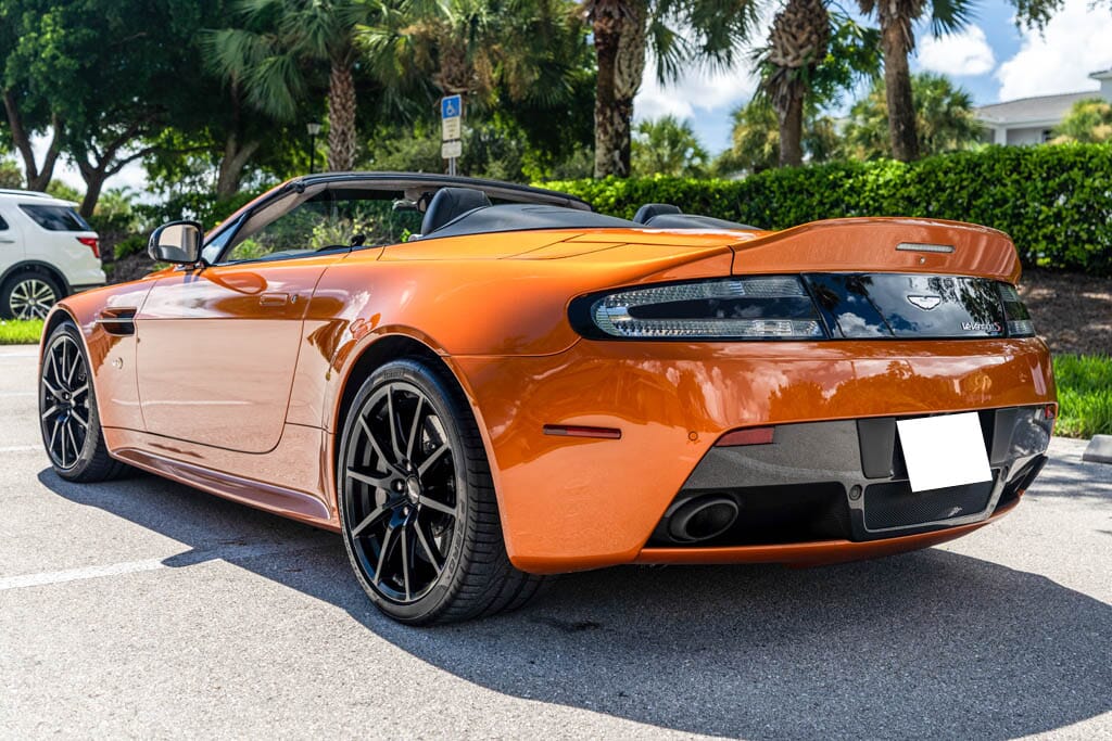 2015 Aston Martin V12 Vantage Convertible for sale